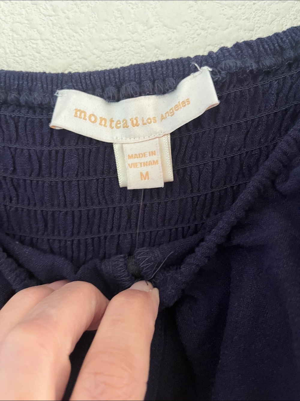 NWT Monteau Los Angeles Navy Smocked Waist Jumpsuit w/belt. M. Rayon/Linen blend